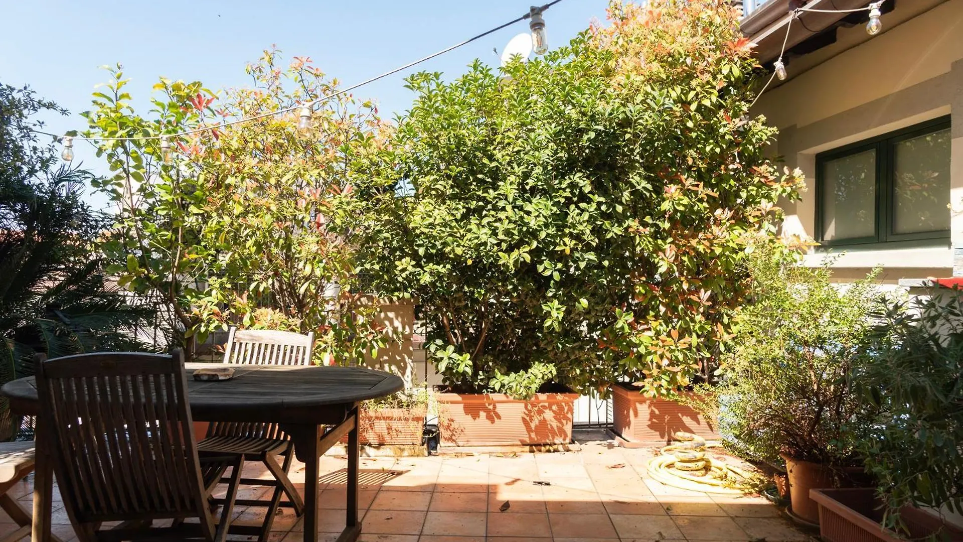 Apartment Youhosty - Nerino 10 Mailand Italien