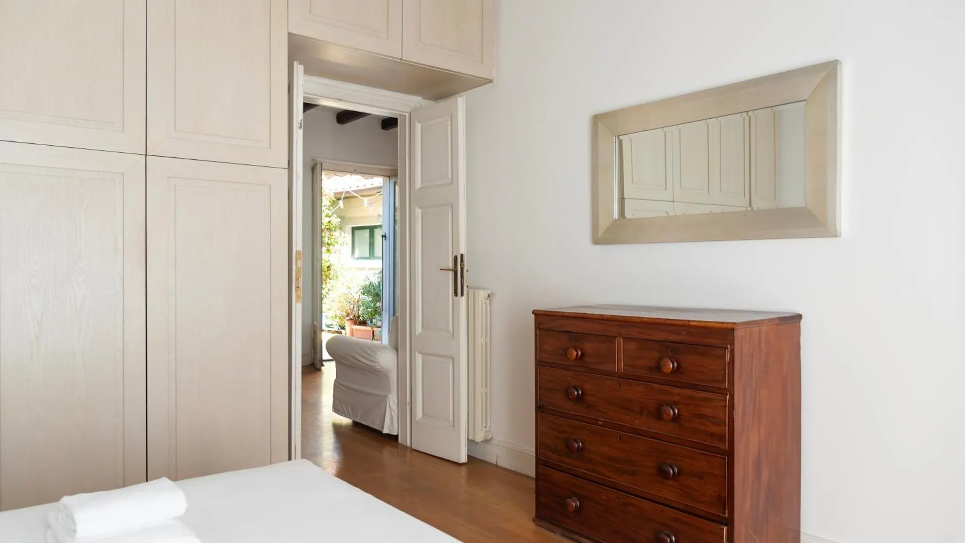 Youhosty - Nerino 10 Mailand Italien