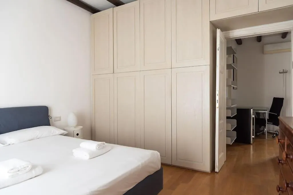 Youhosty - Nerino 10 Milan Italy
