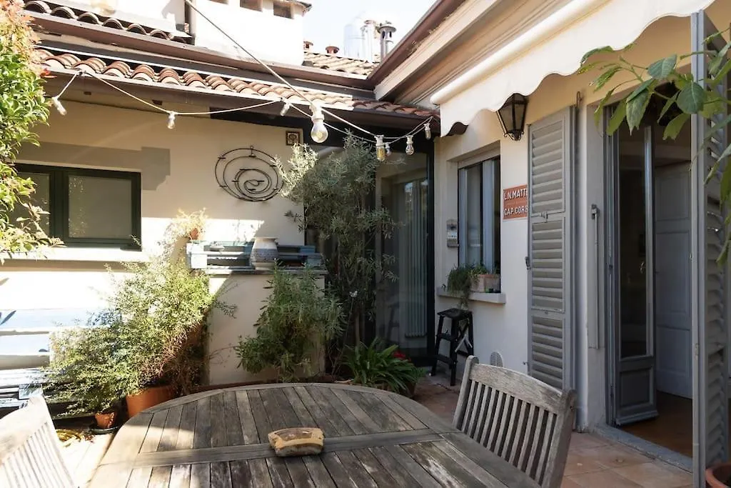Apartment Youhosty - Nerino 10 Milan Italy